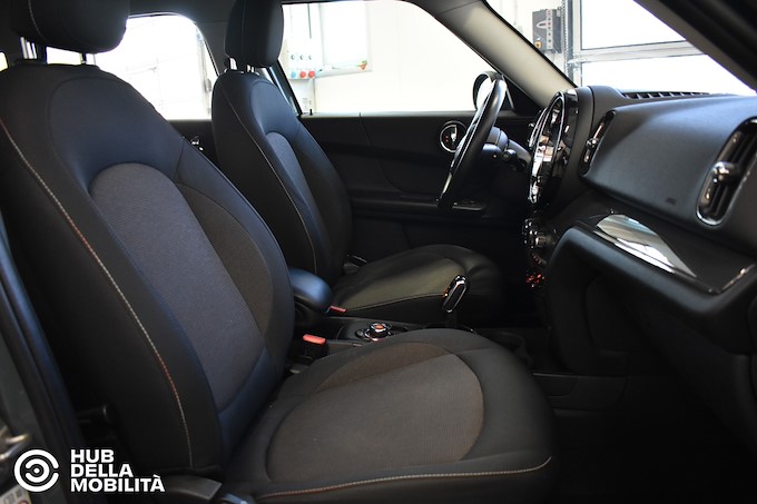 MINI Mini 2.0 Cooper D Business Countryman Automatica